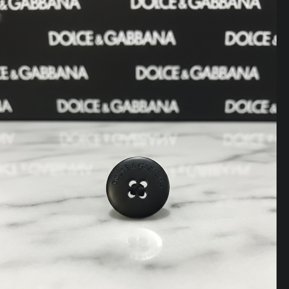New authentic Dolce & Gabbana luxury designer signature replacement button